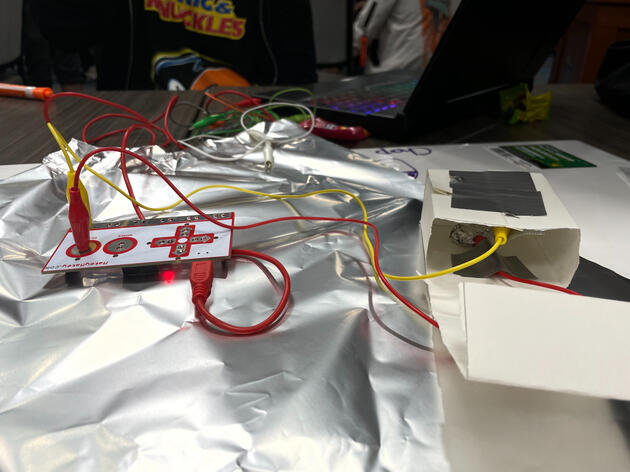Paper prototype using the Makey Makey.